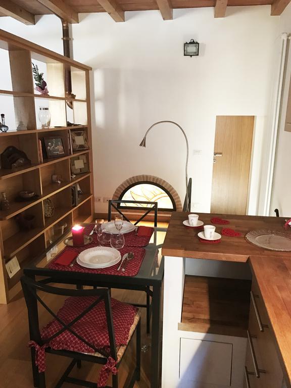 Apartment Polveriera Colosseum Rome Buitenkant foto
